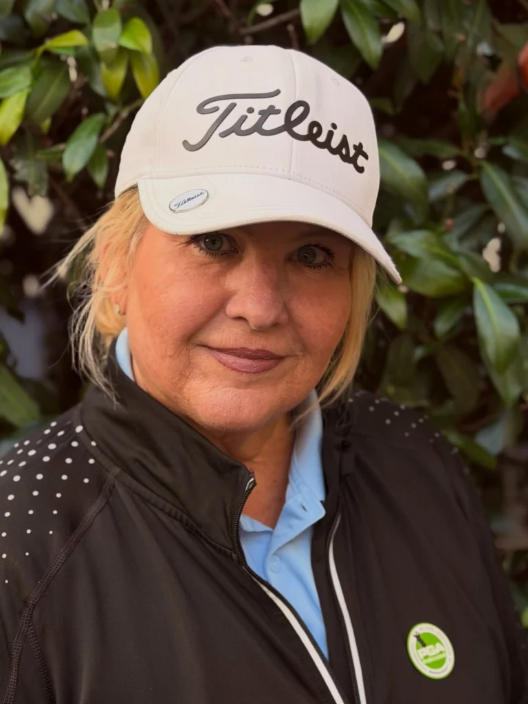 Instagram post from golfclubschlossreichertshausen. This post is in position 6.